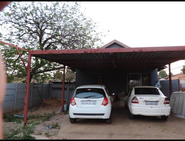 4 BEDROOM HOUSE FOR SALE IN BIRCH ACRES